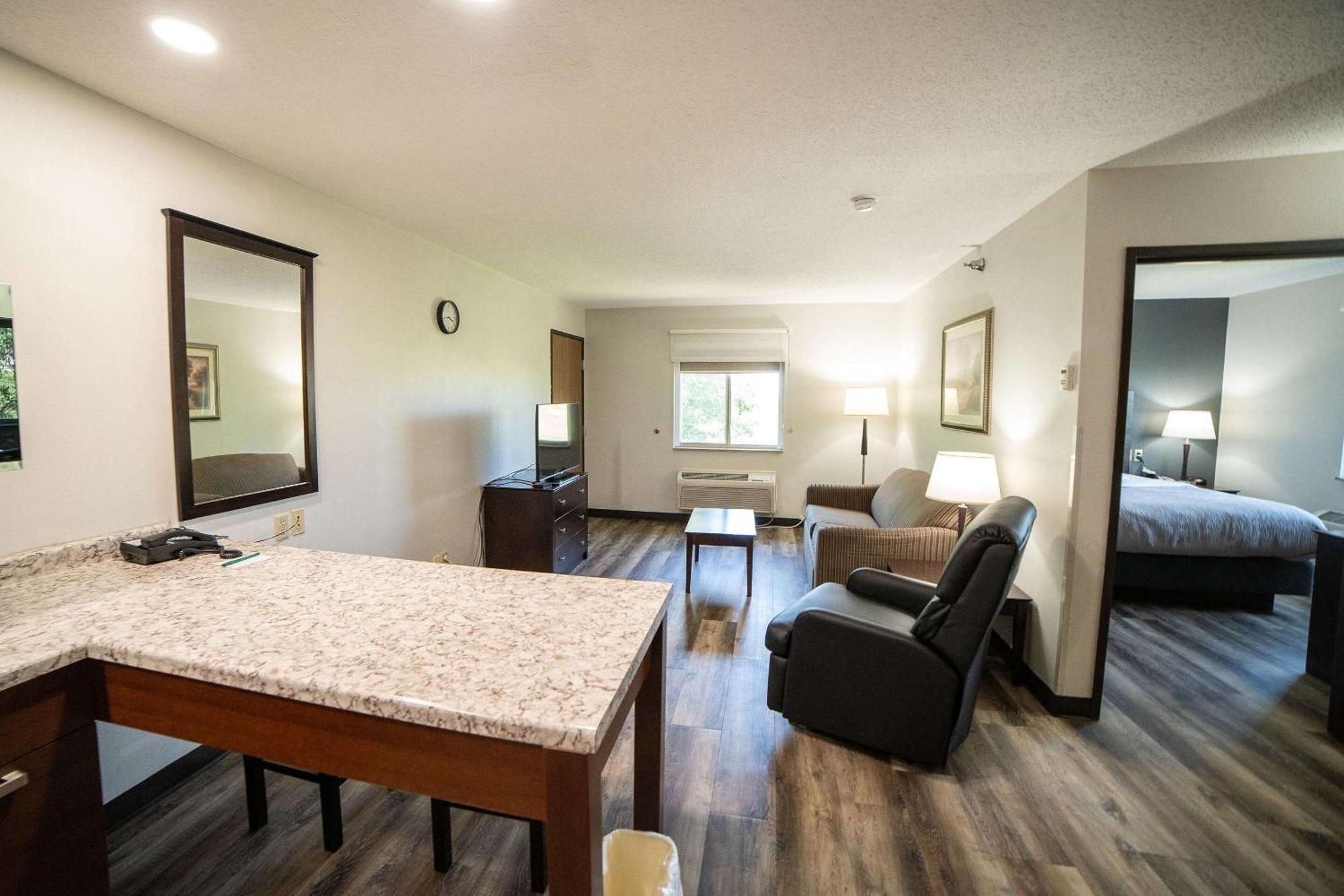 Quality Inn & Suites Watertown Near Prairie Lakes Ice Arena Luaran gambar