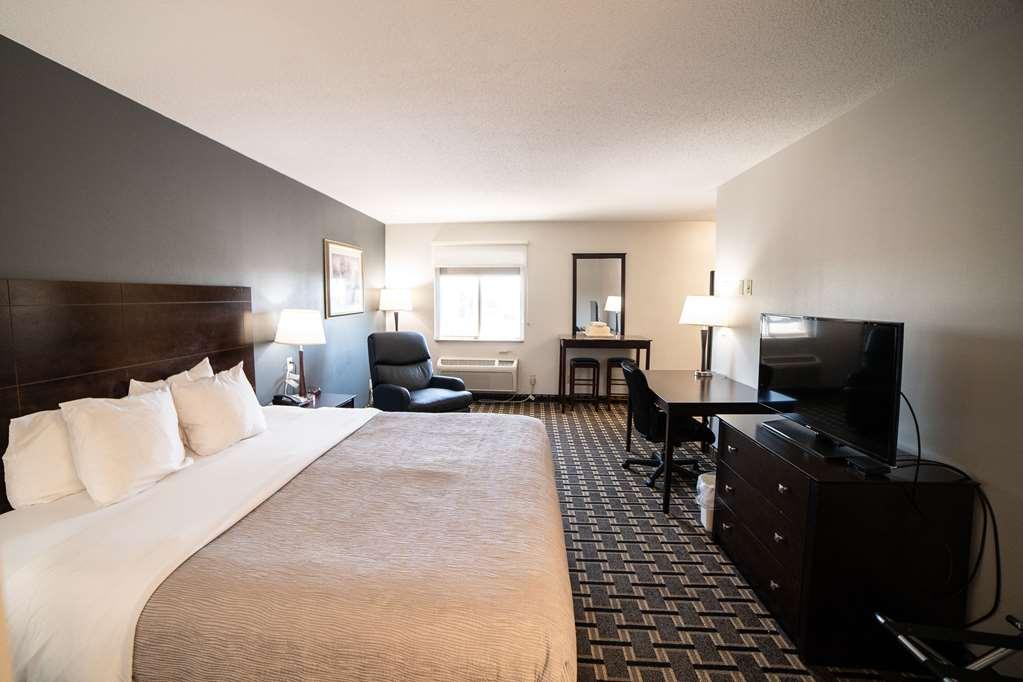 Quality Inn & Suites Watertown Near Prairie Lakes Ice Arena Bilik gambar